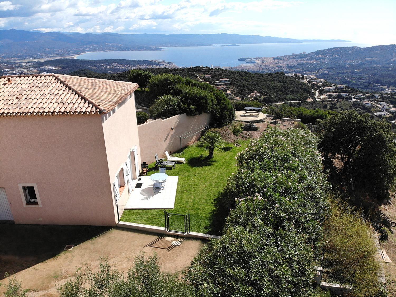 Gites Sassone, Vue Panoramique Sur Ajaccio Et La Mer Алата Экстерьер фото